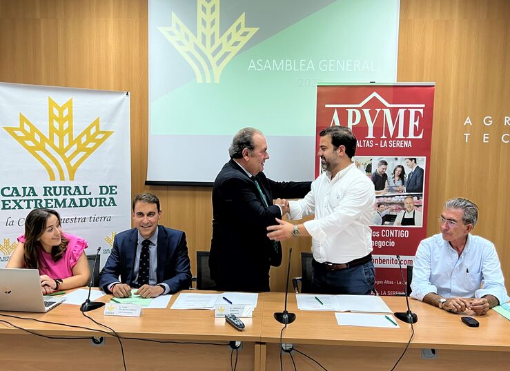 Caja Rural y Apyme renuevan su colaboracin para impulsar a las empresas 