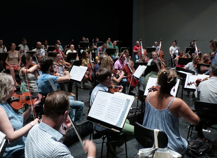 La Fundacin Orquesta de Extremadura programa conciertos en Mrida Almendralejo y Badajoz