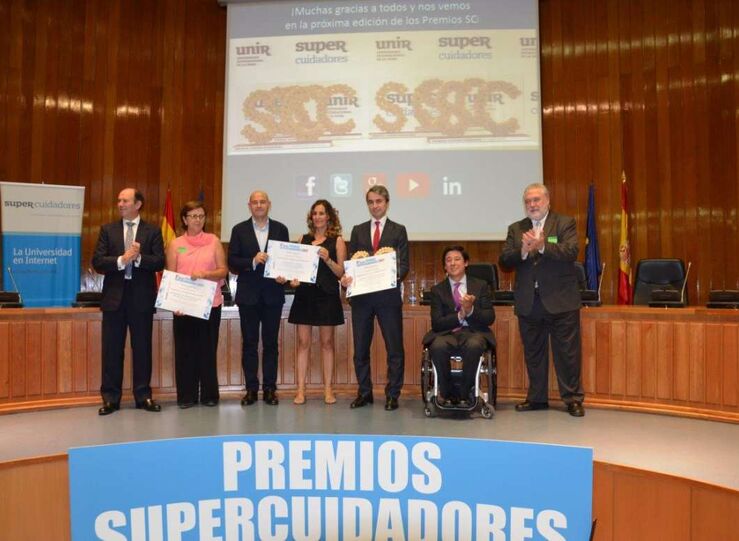  Premio para alumnos del IES Bioclimtico de Badajoz