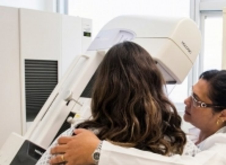 Casi 6700 extremeas se sometern a mamografas en febrero 