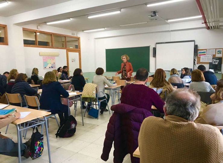 200 docentes de los 112 centros del programa Muvete reciben formacin 