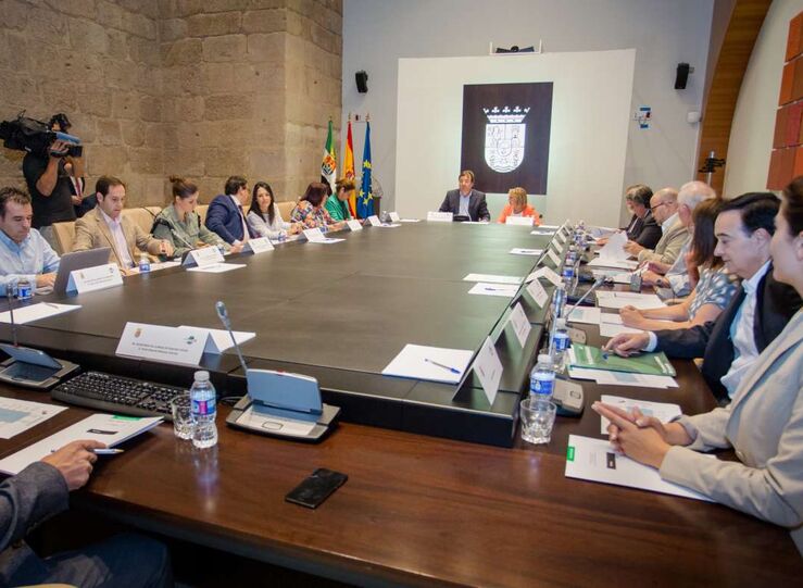 Gobierno Central subraya el gran esfuerzo de Extremadura en polticas sociales