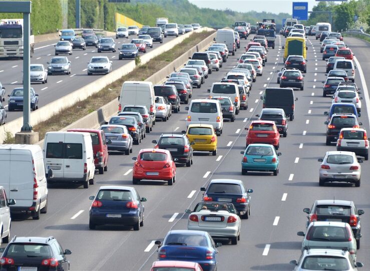 DGT prev 406000 movimientos en las carreteras extremeas durante las fiestas navideas