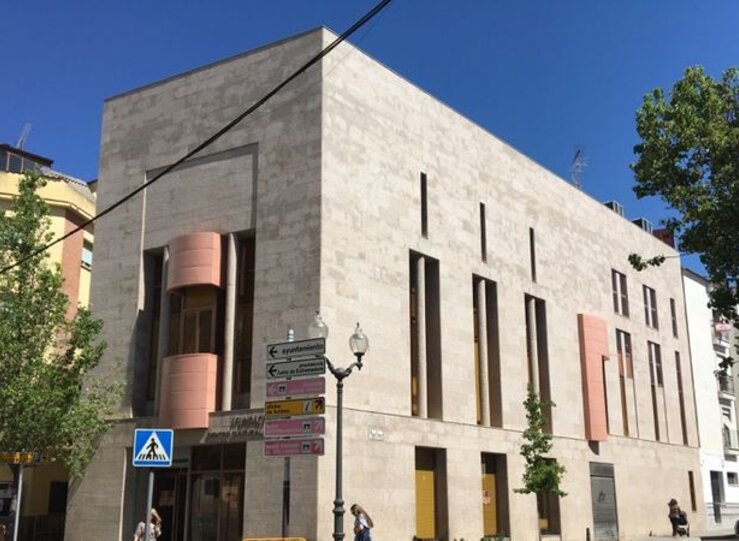 Fundacin CB y Ayuntamiento Mrida acercan la cultura a los colectivos ms vulnerables