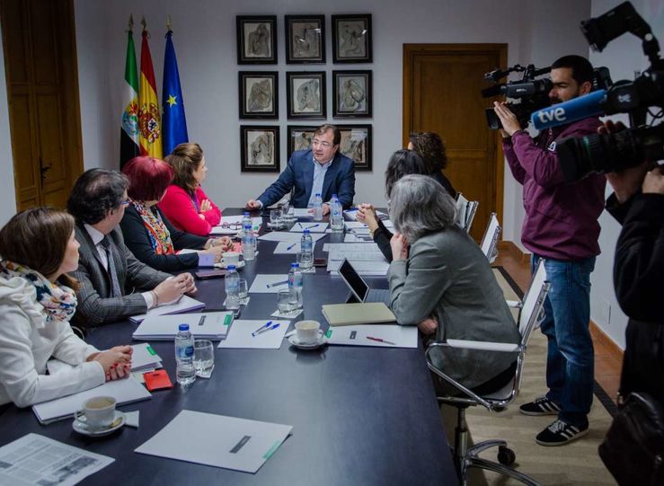 Extremadura convoca subvenciones para fomentar empleo en economa social con 144 millones
