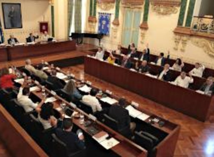 Pleno Diputacin de Badajoz aprueba incrementar un 025 las retribuciones