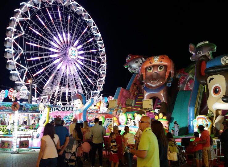 La Feria de San Juan de Badajoz inaugura este viernes diez das de fiesta 