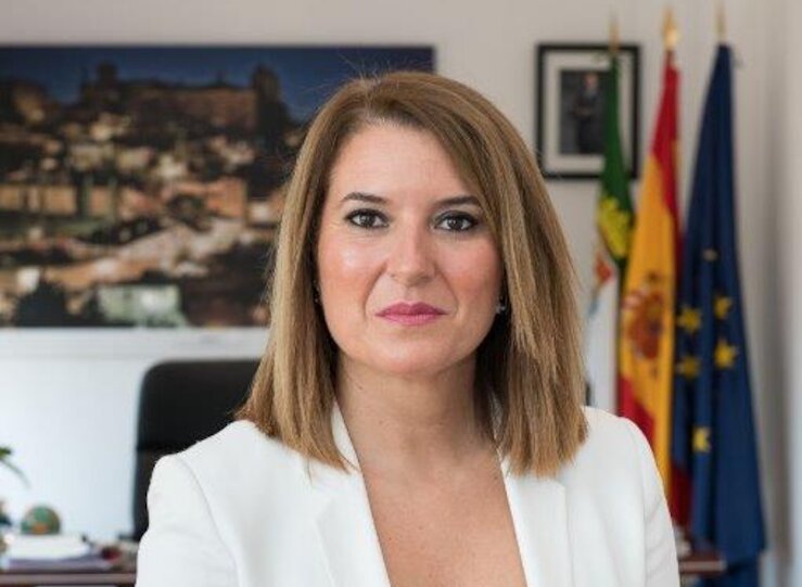 Rosa Balas Queremos trasladar el sentimiento de construir Extremadura conjuntamente