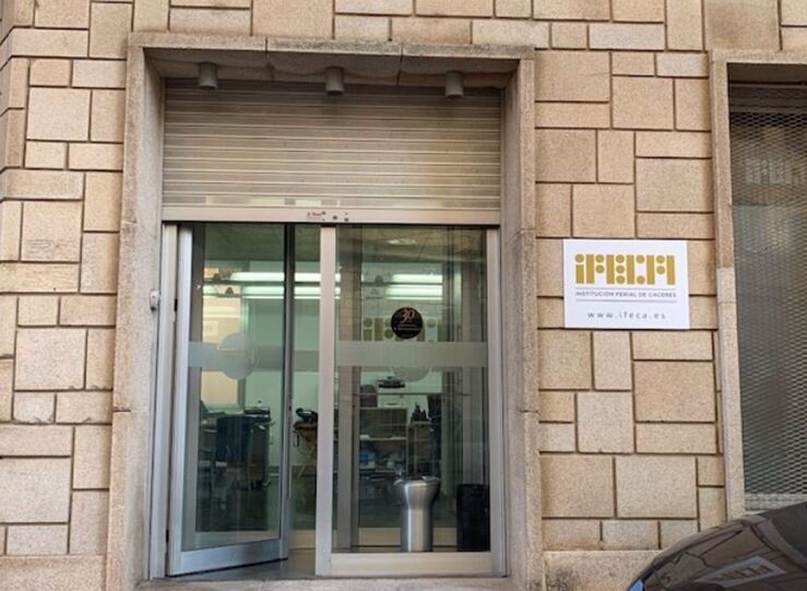 Ayuntamiento Cceres sacar a licitacin redaccin proyecto pabelln ferias en legislatura