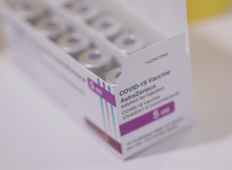 Extremadura apuesta por vacunar contra gripe y tercera dosis contra Covid en un mismo acto