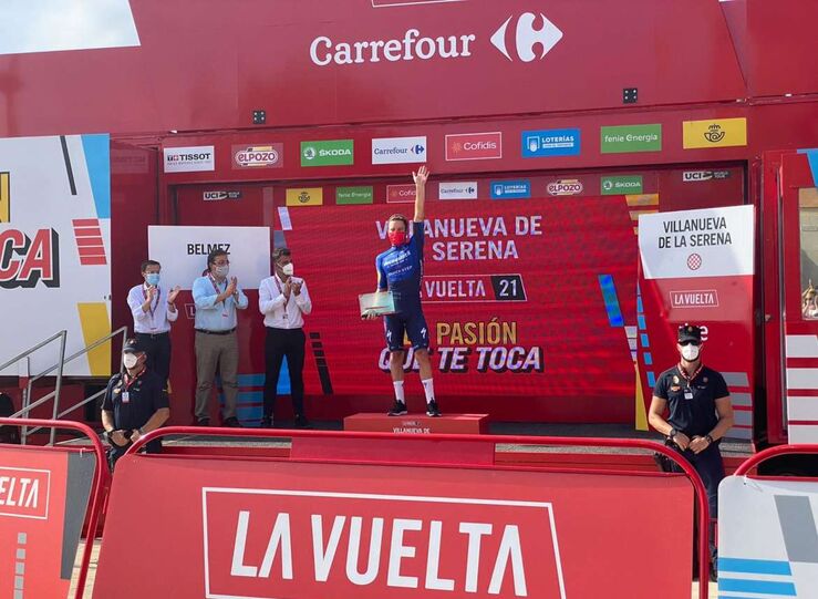 Vara asiste a la llegada de la Vuelta Ciclista a Espaa a Villanueva de la Serena