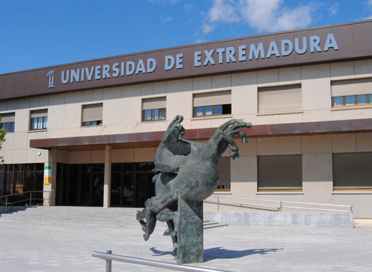 La UEx aprueba el calendario para las elecciones a rector que sern el 5 de noviembre