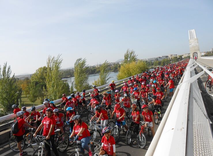 Casi 700 alumnos centros educativos de Mrida participarn en Da Escolar de la Bicicleta