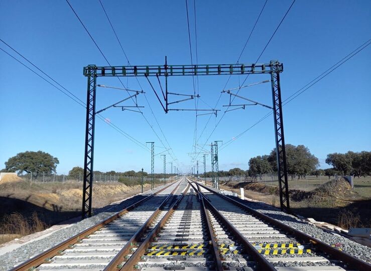 Impacto ambiental favorable a proyecto aumento capacidad lnea elctrica AlvaradoMrida