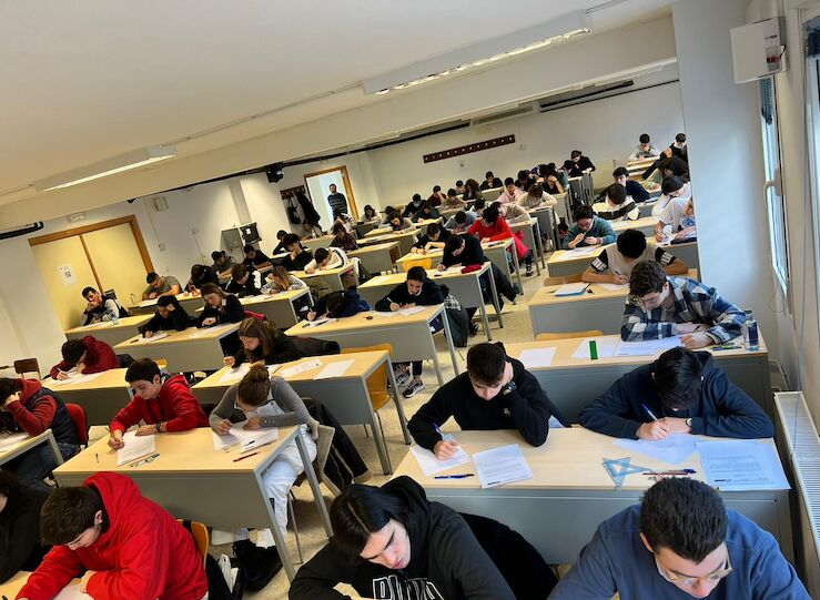 500 alumnos extremeos 6 Primaria disputan fase comarcal Olimpiada Matemtica Alevn