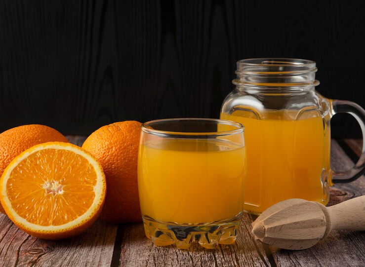 Vitamina C y ms el zumo de naranja y su poder a nivel nutricional