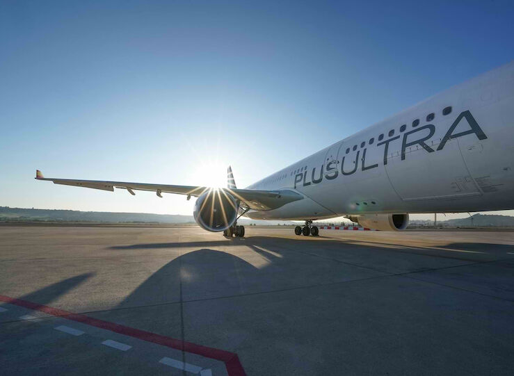 Compromiso e Innovacin lderes de Plus Ultra Lneas Areas se imponen en CONNECT Aviation