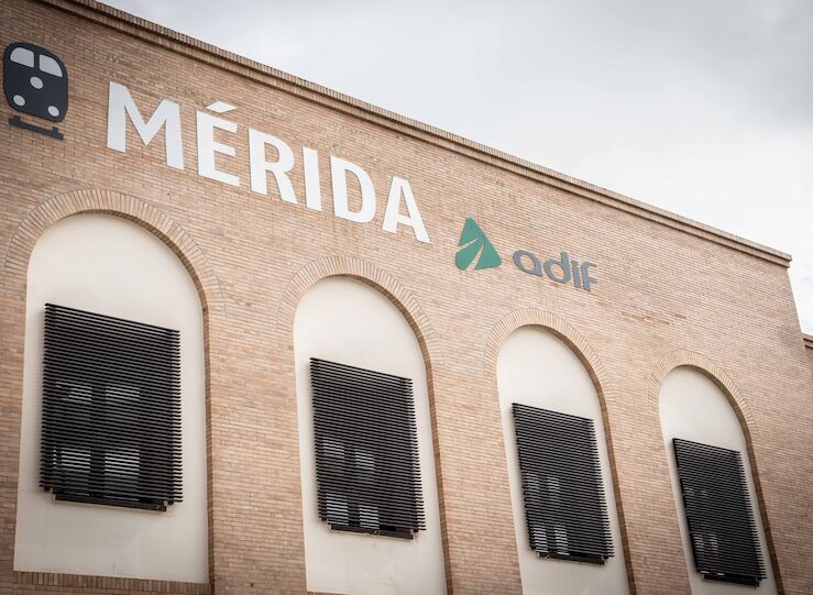 Estaciones de tren de Cceres Mrida y Plasencia abrirn en prximos dias sus cafeteras