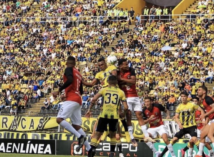 La rivalidad de Caracas FC vs Deportivo Tchira