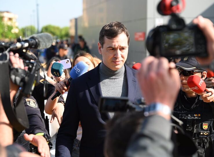 La jueza de Badajoz pregunta a las partes sobre retirada pasaporte a David Snchez