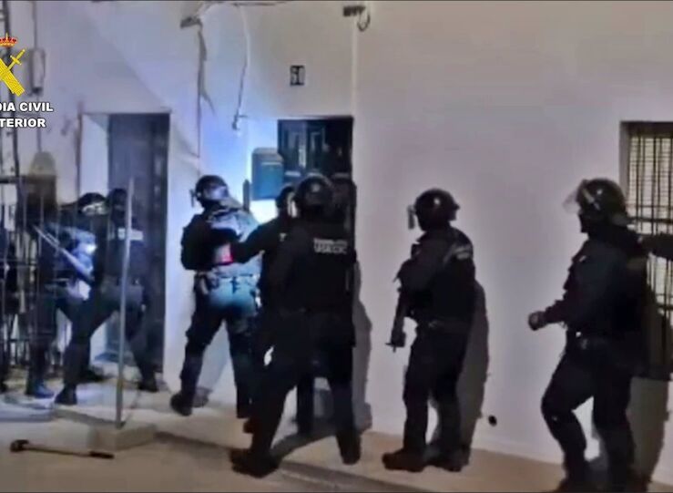 Cinco detenidos por regentar tres puntos de venta de droga en Jerez y Los Santos