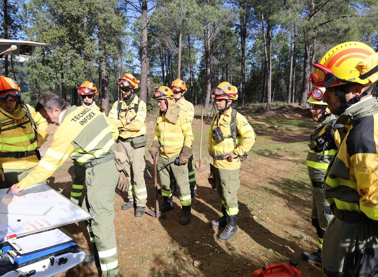 Amplio dispositivo del Plan Infoex en poca de peligro alto para actuar contra el fuego