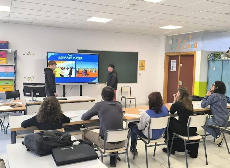 Seis alumnos extremeos reciben los Premios Extraordinarios de Educacin Secundaria 