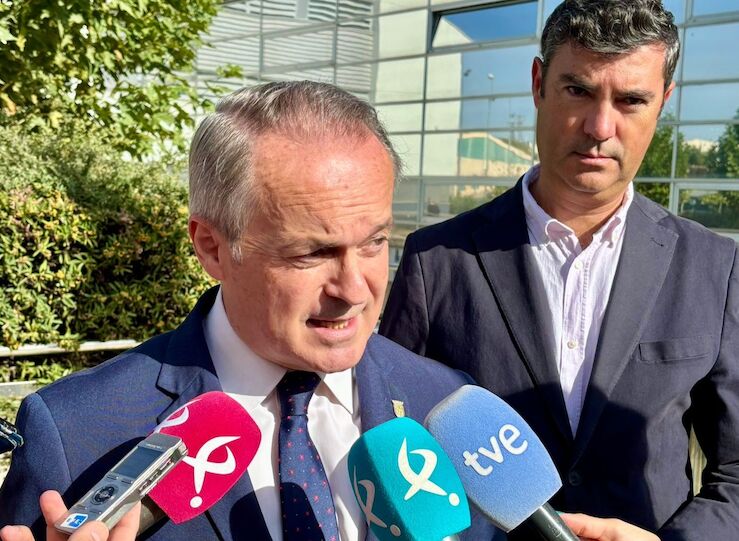 Ejecutivo Regional denuncia el atropello del Gobierno a Extremadura ante decisin AVE