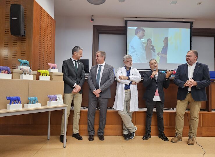 Terracota Mrida presenta La Loba Capitolina pieza artesanal solidaria