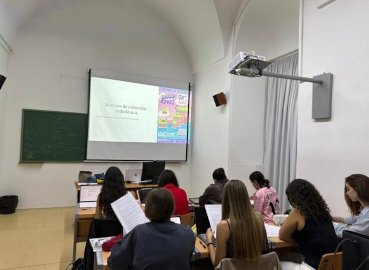 OndaCampus la radio de la UEx inicia nueva temporada con ms de 50 alumnos inscritos