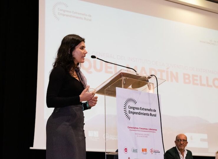 La Junta destaca el emprendimiento joven como motor de desarrollo en el medio rural