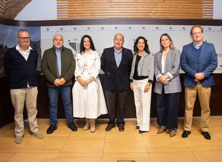 Diputacin Cceres y Fundacin Construccin impulsan incorporacin de jvenes y mujeres