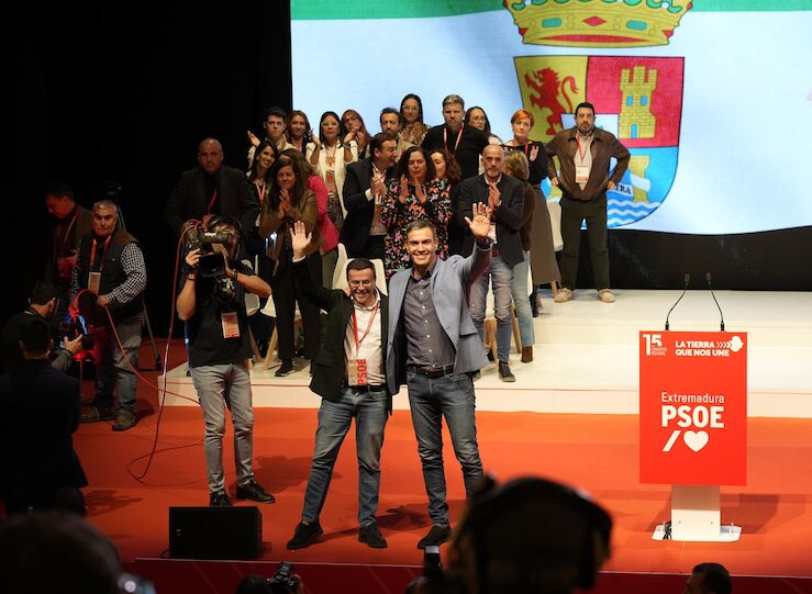 En Mrida Pedro Snchez arropar a Gallardo en su primer acto conjunto de precampaa