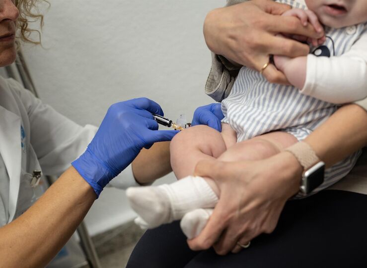 Campaa vacunacin contra la gripe y Covid se amplia a horario de tarde a partir del lunes