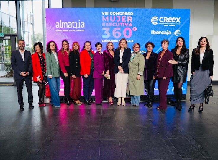 Del Puerto reivindica el papel de la mujer rural en el VIII Congreso Mujer Executiva 360