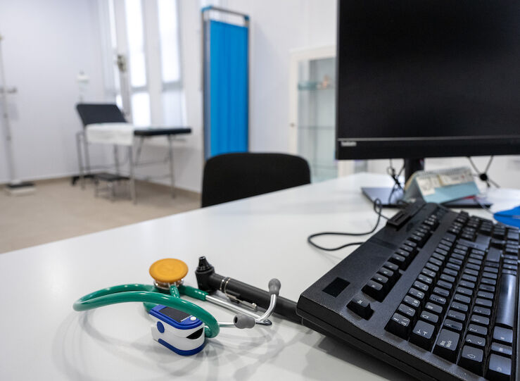 Sanidad y sindicatos del mbito alcanzan un preacuerdo sobre el Estatuto Marco 