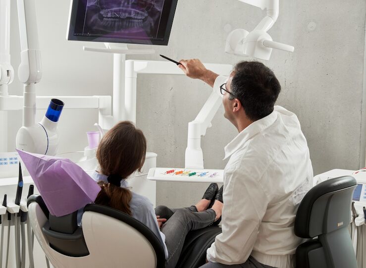 Evolucin de Javier Arteaga gestin bajo franquicia a modelo autnomo Clnicas Laooal