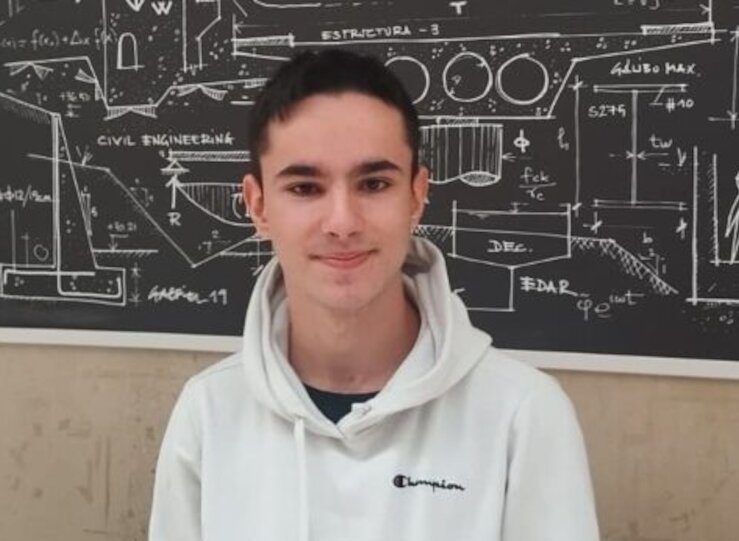 Estudiante UEx representar a Espaa en final mundial de campeonato robtica en Singapur