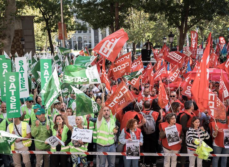 Los sindicatos convocan una huelga indefinida para exigir a Sanidad un Estatuto Marco 