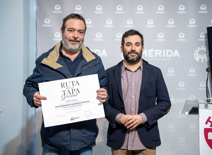 Cachicho Casa Benito ganador voto del pblico en Ruta de la Tapa Gourmet 2025 de Mrida