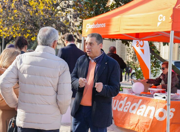 Cs critica colapso de sanidad extremea tras dcadas de mala gestin del bipartidismo