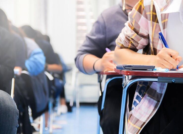 IES Alba Plata de Fuente de Cantos finalista de Premios a Mejores Colegios Mundo 2026 