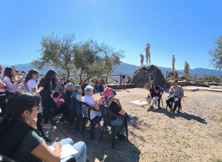 El Mirador de la Memoria de El Torno contar con aparcamientos y un itinerario peatonal