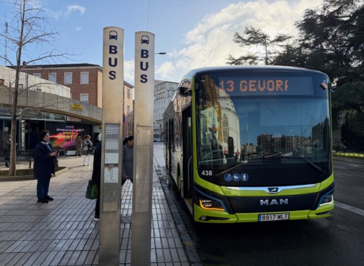 Viajeros del autobs urbano suben en marzo un 146 en Extremadura hasta los 14 millones