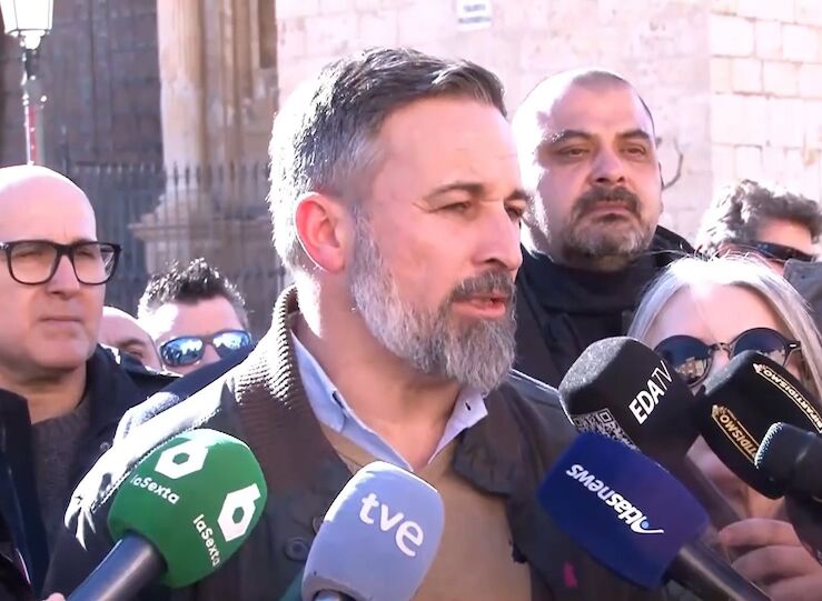 Abascal tilda de irresponsable la convocatoria de elecciones autonmicas en Aragn 
