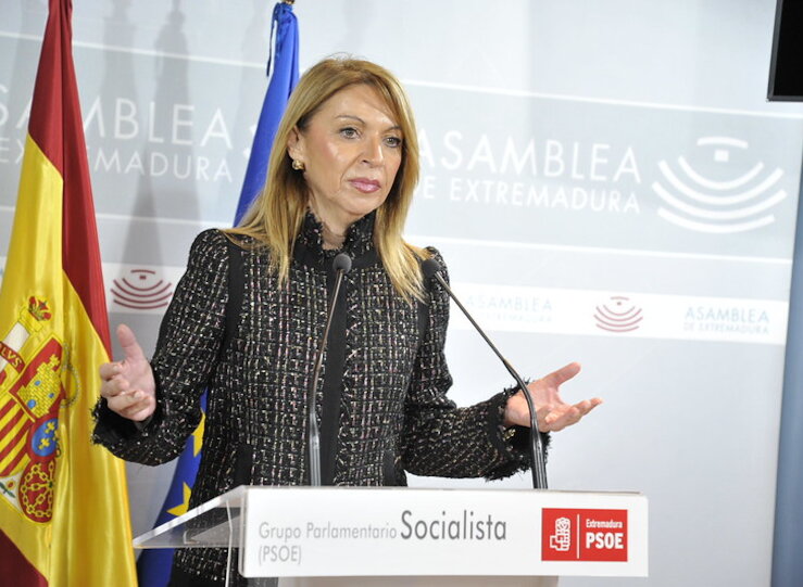 PSOE tacha de ocurrencia la propuesta de Vox de suprimir la Oficina de Expresidentes