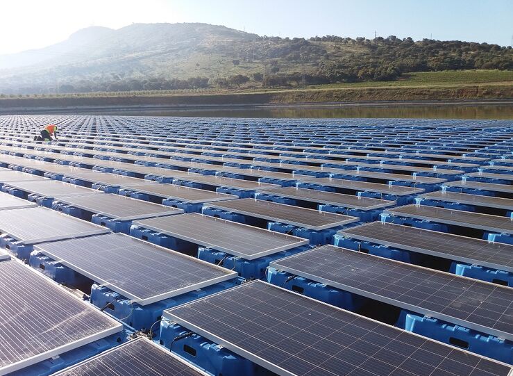 Resolucin con zonas prioritarias para proyectos energa solar fotovoltaica en Extremadura