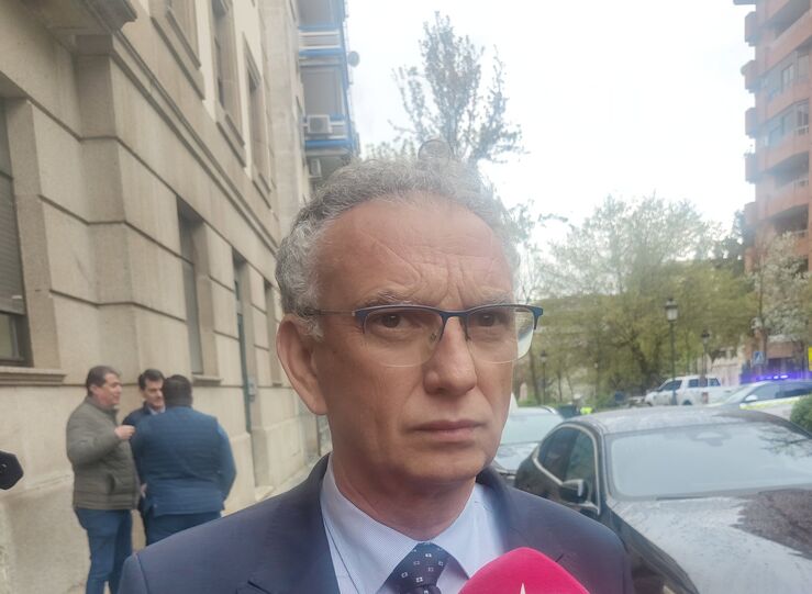 Seguir habiendo reuniones internas y discretas para propiciar candidatura nica en PSOE