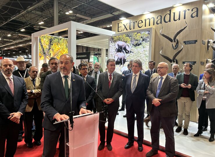 La Junta de Extremadura y Fedexcaza entregan los II Premios Extremeos de la Caza