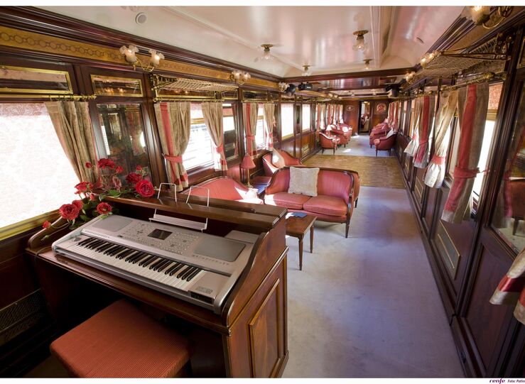 El tren Al ndalus con parada en Mrida y Cceres inicia su primera ruta SevillaMadrid